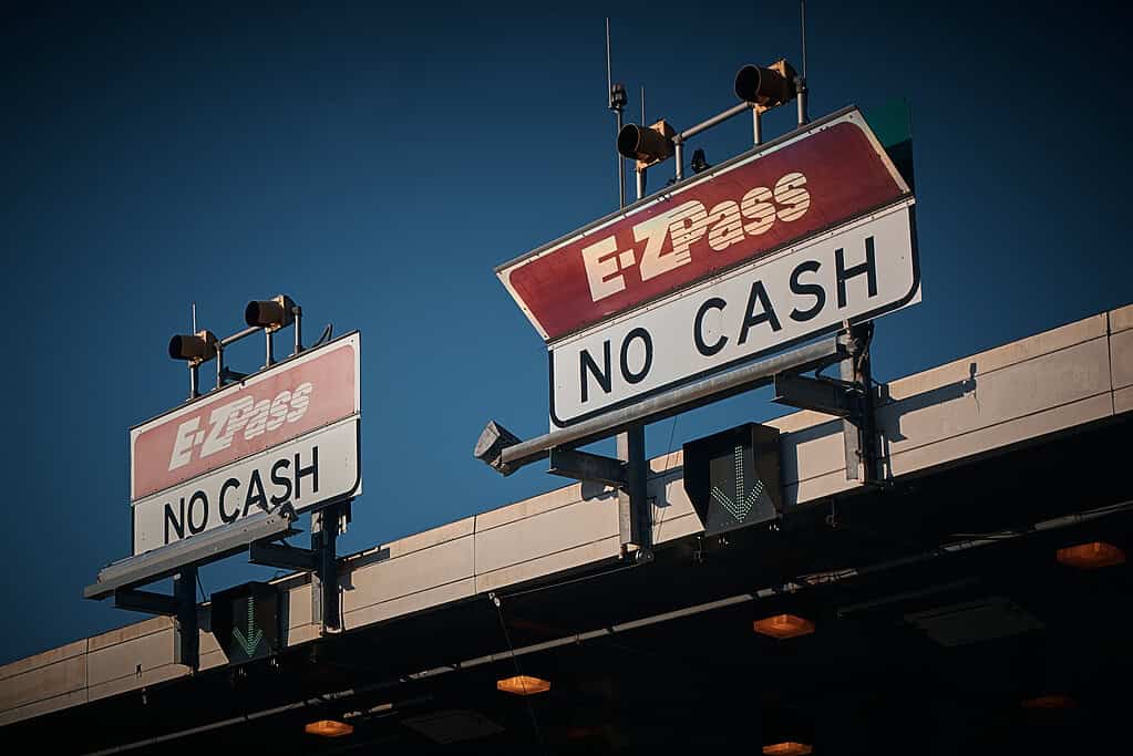 E-pass sign