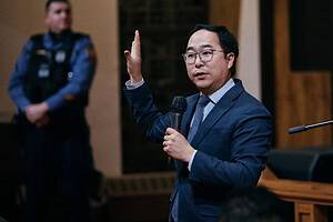 Kim and Booker push bill to stop DHS from turning warehouses into immigrant detention camps